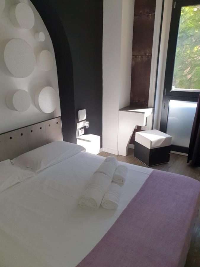 Emphasis Suites & Rooms Cagliari Exterior foto