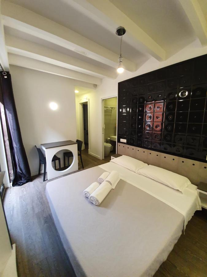 Emphasis Suites & Rooms Cagliari Exterior foto